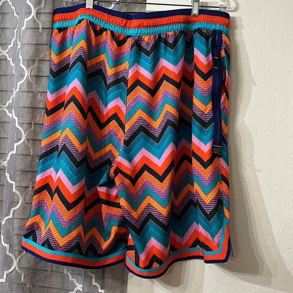 Nike Futura Exploration Series DNA Chevron print shorts 3x - Picture 8 of 8